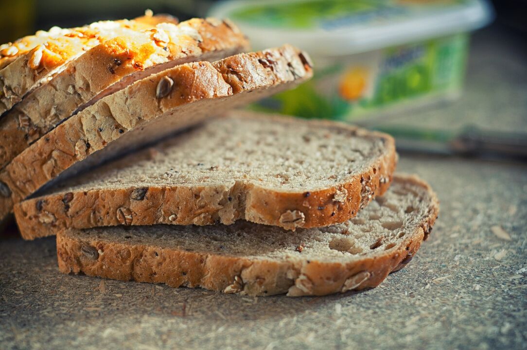 A 4-es vércsoportú étrend lehetővé teszi, hogy teljes kiőrlésű kenyeret vegyen be az étrendbe. 